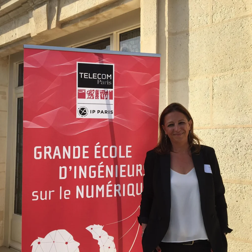 Enseignante chercheuse Elsa Angelini
